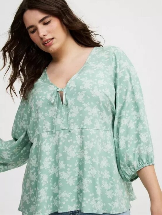 torrid Tops - Torrid Hi-Lo Tie-Front Top, Color Lacey floral granite green sm Size 1X